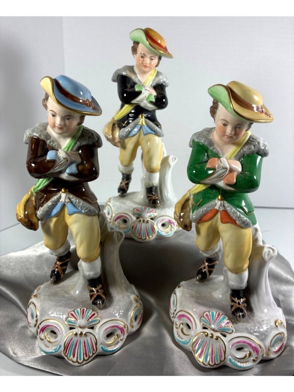 Vintage Winterling Germany Gentleman Figurine Brown Coat Rococo Porcelain Figure - Picture 2 of 14